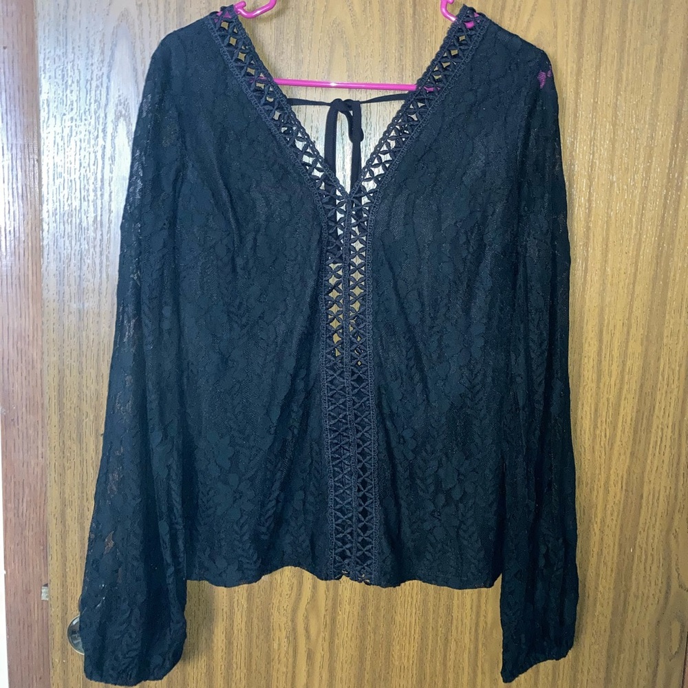 NWT Willow & Root Blouse